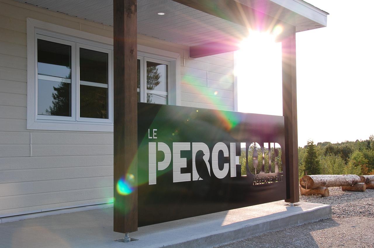 Le Perchoir Hotel Saint-Felix-d'Otis Exterior photo